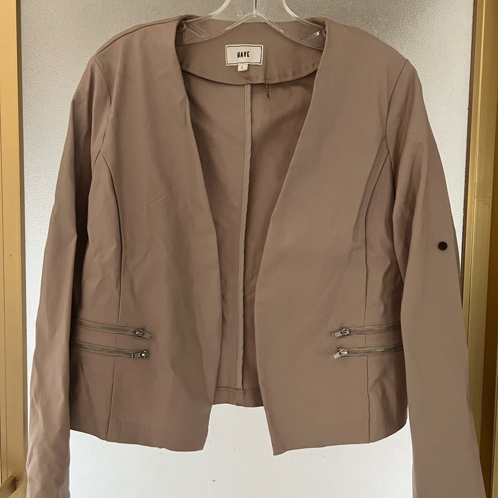 Wave Beige Blazer with Zipper Details, Stretchy
